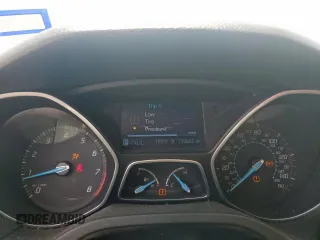 2012 Ford Focus SE with VIN 1FAHP3F29CL287498, listed as a Copart auction lot 61476855 with 139,801 mi miles and Salvage title. Bid and sale history available at DreamBid. Image 9.