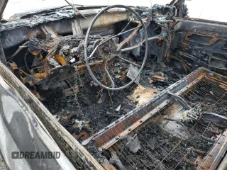 2000 GMC Sierra 1500 with VIN 1GTGC34R2YR191556, listed as a Copart auction lot 52346615 with Not Provided miles and Salvage Title. Bid and sale history available at DreamBid. Image 8.
