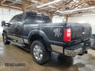 2014 Ford Super Duty F-250 SRW XL with VIN 1FT7W2BTXEEA13722, listed as a Copart auction lot 45193255 with 277,284 mi miles and Salvage Title. Bid and sale history available at carsss.com. Image 2.
