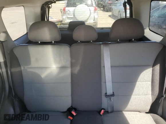 2005 Ford Escape XLS Value with VIN 1FMYU92Z55KC93604, listed as a Copart auction lot 60104145 with 86,788 mi miles and Salvage title. Bid and sale history available at DreamBid. Image 10.