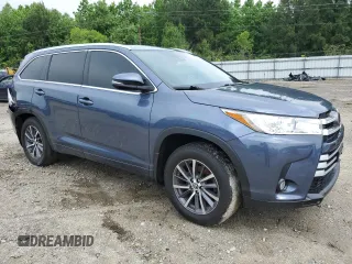 2018 Toyota Highlander SE with VIN 5TDJZRFH9JS858688, listed as a Copart auction lot 55343275 with 103,287 mi miles and Salvage title. Bid and sale history available at DreamBid. Image 4.