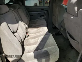 2004 Chevrolet Suburban LT with VIN 1GNEC16Z34J156601, listed as a Copart auction lot 73255124 with 275,633 mi miles and Salvage Title. Bid and sale history available at carsss.com. Image 11.
