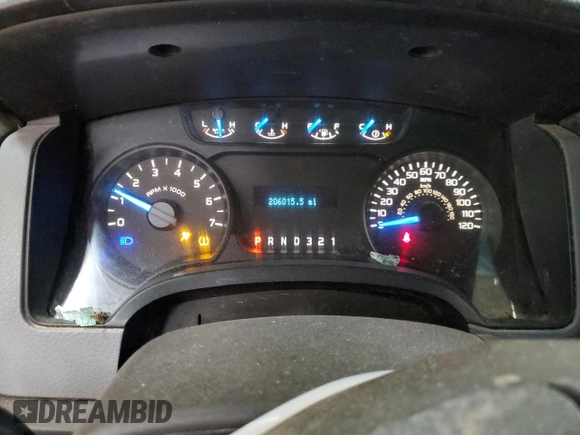 2013 Ford F-150 XL with VIN 1FTNF1EF1DKF15607, listed as a Copart auction lot 82868284 with 206,015 mi miles and Salvage title. Bid and sale history available at DreamBid. Image 9.