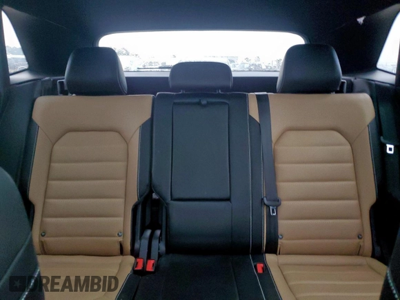 2022 Volkswagen Atlas SEL Premium R-Line with VIN 1V2FE2CA6NC220596, listed as a Copart auction lot 58773465 with 13,119 mi miles and Salvage title. Bid and sale history available at DreamBid. Image 10.
