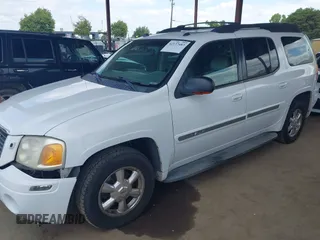 2005 GMC Envoy XL SLE with VIN 1GKET16S056151523, listed as a IAAI auction lot 42137483 with 189,778 mi miles. Bid and sale history available at carsss.com. Image 17.