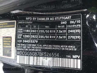 2011 Mercedes-Benz GLK-Class GLK 350 with VIN WDCGG5GB7BF526554, listed as a IAAI auction lot 41807100 with 1 mi miles. Bid and sale history available at carsss.com. Image 9.