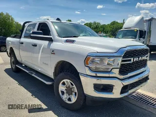 2019 Ram 2500 Tradesman with VIN 3C6UR5CL1KG598101, listed as a IAAI auction lot 42667301 with 90,262 mi miles and . Bid and sale history available at DreamBid. Image 22.