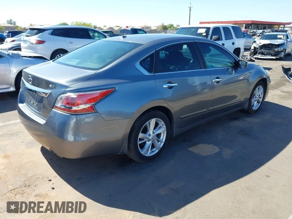 2015 Nissan Altima SV with VIN 1N4AL3AP5FC576818, listed as a IAAI auction lot 42129973 with 128,969 mi miles and . Bid and sale history available at carsss.com. Image 4.