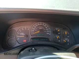2003 Chevrolet Suburban LT with VIN 3GNEC16Z23G222975, listed as a Copart auction lot 80133404 with 260,113 mi miles and Salvage Title. Bid and sale history available at carsss.com. Image 9.