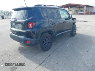 2018 Jeep Renegade Sport with VIN ZACCJBAB5JPH88551, listed as a IAAI auction lot 40937138 with 80,321 mi miles. Bid and sale history available at carsss.com. Image 4.