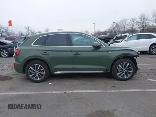 2024 Audi Q5 S line Premium with VIN WA1GAAFY4R2007480, listed as a IAAI auction lot 41315048 with 19,093 mi miles. Bid and sale history available at carsss.com. Image 13.