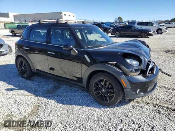 2015 MINI Countryman with VIN WMWZB3C50FWM33153, listed as a Copart auction lot 88238955 with 88,744 mi miles and Salvage Title. Bid and sale history available at DreamBid. Image 4.