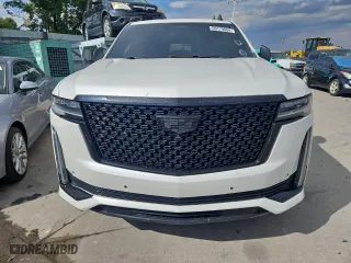 2022 Cadillac Escalade Luxury with VIN 1GYS3AKL8NR103032, listed as a Copart auction lot 59179684 with 49,122 mi miles and Non Repairable. Bid and sale history available at carsss.com. Image 5.