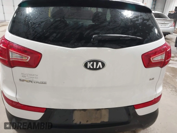 2013 Kia Sportage EX с VIN KNDPCCA28D7460687, выставлен на аукционе IAAI как лот 42467394 с пробегом 84 145 миль миль и . История ставок и продаж доступна на DreamBid. Изображение 16.