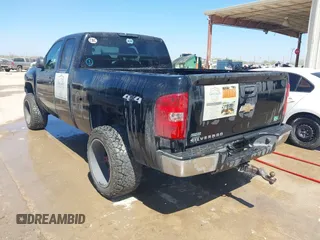 2010 Chevrolet Silverado 1500 LS with VIN 1GCSKREA0AZ298569, listed as a IAAI auction lot 41803894 with 222,614 mi miles and . Bid and sale history available at DreamBid. Image 3.