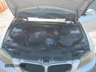2011 BMW 3 Series 328i with VIN WBAPH7C5XBE676370, listed as a IAAI auction lot 42141985 with 131,035 mi miles and . Bid and sale history available at carsss.com. Image 10.