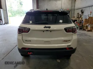 2019 Jeep Compass Trailhawk с VIN 3C4NJDDB2KT835304, выставлен на аукционе Copart как лот 65568965 с пробегом 76 061 миль миль и Списание • Salvage title. История ставок и продаж доступна на DreamBid. Изображение 6.