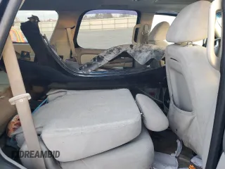 2007 GMC Yukon SLE with VIN 1GKFK13057J390012, listed as a Copart auction lot 86693004 with 0 mi miles and Salvage Title. Bid and sale history available at carsss.com. Image 10.