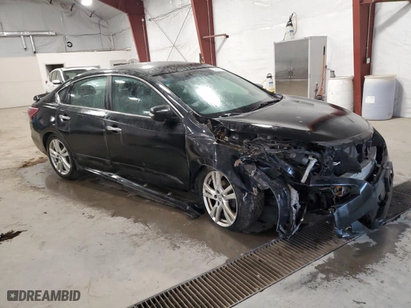 2013 Nissan Altima 3.5 SL with VIN 1N4BL3AP3DN558467, listed as a Copart auction lot 52886515 with 71,106 mi miles and Non Repairable. Bid and sale history available at carsss.com. Image 4.
