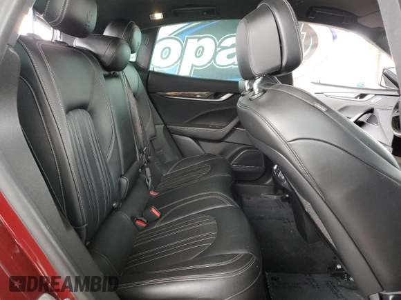 2018 Maserati Levante z VIN ZN661XUA4JX268883, wystawiony jako Copart lot #55102575 z przebiegiem 91 638 mil mil oraz Tytuł czysty. Historia ofert i sprzedaży dostępna na DreamBid. Obrazek 10.