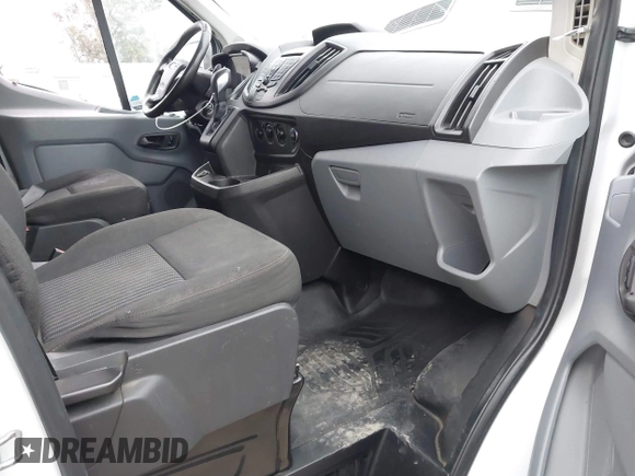2017 Ford Transit с VIN 1FTYR2CM3HKA39670, выставлен на аукционе IAAI как лот 42047645 с пробегом 159 971 миль миль и . История ставок и продаж доступна на DreamBid. Изображение 5.