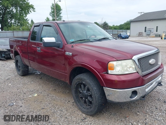 2006 Ford F-150 XLT z VIN 1FTPX14566FA55886, wystawiony jako IAAI lot #42636382 z przebiegiem 197 702 mil mil oraz . Historia ofert i sprzedaży dostępna na DreamBid. Obrazek 1.