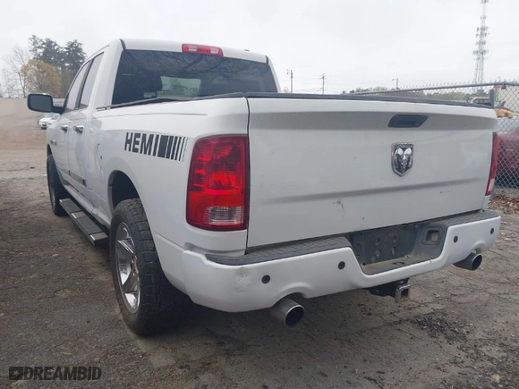 2010 Dodge Ram 1500 SLT with VIN 1D7RB1GT7AS164798, listed as a IAAI auction lot 41847595 with 247,758 mi miles. Bid and sale history available at carsss.com. Image 3.