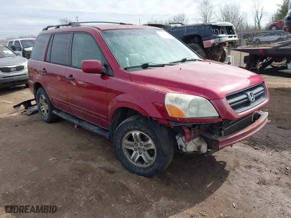2003 Honda Pilot EX with VIN 2HKYF18543H556374, listed as a IAAI auction lot 41748467 with 207,343 mi miles. Bid and sale history available at carsss.com. Image 1.