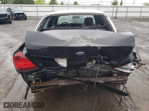 2010 Ford Police Interceptor z VIN 2FABP7BV9AX102198, wystawiony jako Copart lot #56204475 z przebiegiem 88 768 mil mil oraz Szkoda całkowita • Salvage title. Historia ofert i sprzedaży dostępna na DreamBid. Obrazek 6.