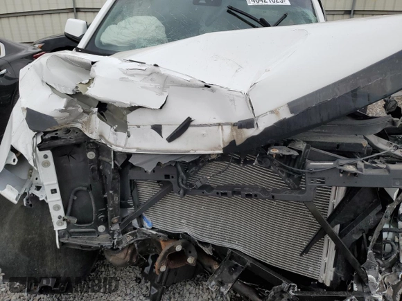 2015 Chevrolet Tahoe LT z VIN 1GNSKBKC7FR617932, wystawiony jako Copart lot #46421625 z przebiegiem Nie podano mil oraz Szkoda całkowita • Salvage title. Historia ofert i sprzedaży dostępna na DreamBid. Obrazek 12.