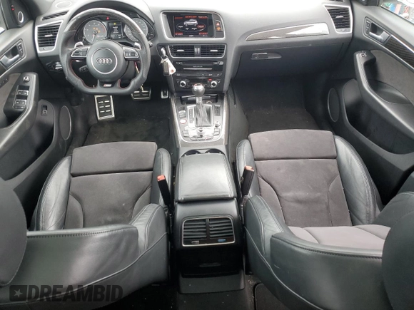 2014 Audi SQ5 Premium Plus z VIN WA1CGAFP0EA067700, wystawiony jako Copart lot #56374555 z przebiegiem 165 958 mil mil oraz Szkoda całkowita • Salvage title. Historia ofert i sprzedaży dostępna na DreamBid. Obrazek 8.