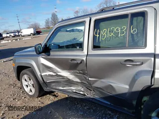 2013 Jeep Patriot Latitude with VIN 1C4NJPFA1DD169521, listed as a IAAI auction lot 41812936 with 133,088 mi miles. Bid and sale history available at carsss.com. Image 14.