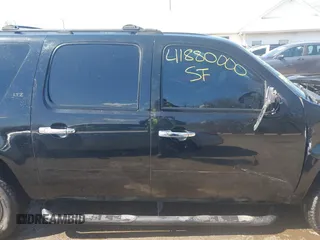 2007 Chevrolet Suburban LT with VIN 3GNFK16357G166135, listed as a IAAI auction lot 41880000 with 229,465 mi miles and . Bid and sale history available at DreamBid. Image 13.