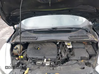 2017 Ford Escape SE with VIN 1FMCU0GD0HUB90702, listed as a IAAI auction lot 42141383 with 174,265 mi miles. Bid and sale history available at carsss.com. Image 10.