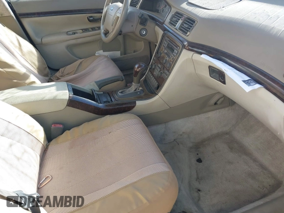 2000 Volvo S80 z VIN YV1TS94D5Y1106761, wystawiony jako IAAI lot #41736831 z przebiegiem Nie podano mil oraz . Historia ofert i sprzedaży dostępna na DreamBid. Obrazek 5.