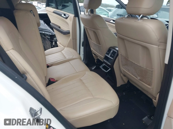 2019 Mercedes-Benz GLE 400 with VIN 4JGDA5GB0KB210149, listed as a IAAI auction lot 41252945 with 72,724 mi miles and . Bid and sale history available at DreamBid. Image 8.
