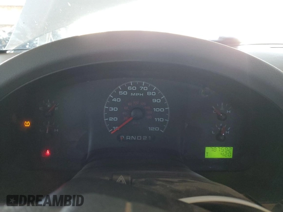 2008 Ford F-150 XLT с VIN 1FTPX14598KD79764, выставлен на аукционе Copart как лот 57108615 с пробегом 78 759 миль миль и Списание • Salvage title. История ставок и продаж доступна на DreamBid. Изображение 9.