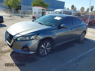 2020 Nissan Altima 2.5 SL with VIN 1N4BL4EV3LC142122, listed as a IAAI auction lot 41648381 with 55,265 mi miles. Bid and sale history available at carsss.com. Image 17.