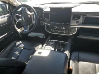 2022 Ford Expedition Max XLT with VIN 1FMJK1JT6NEA66670, listed as a Copart auction lot 47469935 with Not provided miles and Salvage title. Bid and sale history available at DreamBid. Image 8.