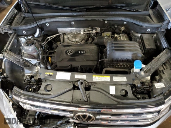 2021 Volkswagen Atlas SE with VIN 1V2KC2CA2MC235776, listed as a Copart auction lot 64352824 with 31,753 mi miles and Salvage title. Bid and sale history available at DreamBid. Image 12.