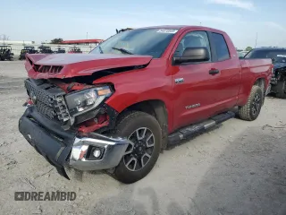 2021 Toyota Tundra SR z VIN 5TFUY5F11MX971951, wystawiony jako Copart lot #54610545 z przebiegiem Nie podano mil oraz Szkoda całkowita • Salvage title. Historia ofert i sprzedaży dostępna na DreamBid. Obrazek 1.