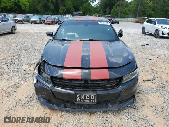 2019 Dodge Charger SXT z VIN 2C3CDXBG2KH696352, wystawiony jako Copart lot #53787995 z przebiegiem 85 127 mil mil oraz Szkoda całkowita • Salvage title. Historia ofert i sprzedaży dostępna na DreamBid. Obrazek 5.