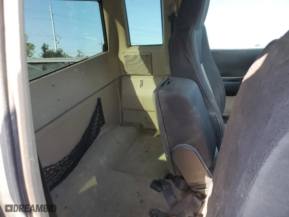 2004 Ford Ranger XL with VIN 1FTYR14U14PB15344, listed as a Copart auction lot 52454895 with 107,727 mi miles and Non Repairable. Bid and sale history available at carsss.com. Image 10.