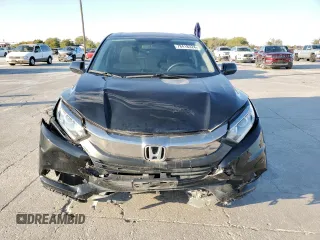 2022 Honda HR-V LX with VIN 3CZRU6H35NM702035, listed as a Copart auction lot 78418324 with 28,309 mi miles and Salvage Title. Bid and sale history available at DreamBid. Image 5.