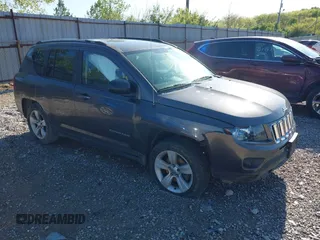 2017 Jeep Compass Sport SE with VIN 1C4NJDBB9HD143154, listed as a IAAI auction lot 42126726 with 219,850 mi miles and . Bid and sale history available at DreamBid. Image 1.