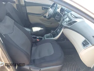 2016 Hyundai Elantra Value Edition z VIN 5NPDH4AE0GH754606, wystawiony jako IAAI lot #42387028 z przebiegiem 213 922 mil mil oraz . Historia ofert i sprzedaży dostępna na DreamBid. Obrazek 5.