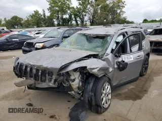 2018 Jeep Cherokee Latitude Plus with VIN 1C4PJLLX2JD539235, listed as a Copart auction lot 66186354 with 0 mi miles and Salvage Title. Bid and sale history available at carsss.com. Image 1.