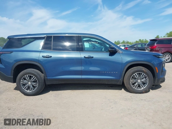 2024 Chevrolet Traverse FWD LS with VIN 1GNEREKS4RJ190066, listed as a IAAI auction lot 42354323 with 7,117 mi miles and . Bid and sale history available at DreamBid. Image 14.