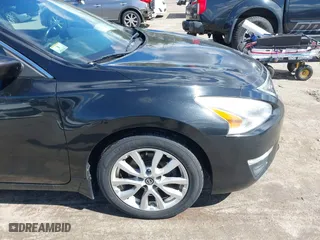 2013 Nissan Altima 2.5 S with VIN 1N4AL3AP6DC142212, listed as a IAAI auction lot 41874257 with 188,476 mi miles. Bid and sale history available at carsss.com. Image 12.
