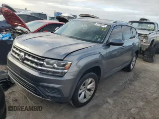 2018 Volkswagen Atlas S z VIN 1V2AR2CA7JC540938, wystawiony jako Copart lot #79242344 z przebiegiem 104 505 mil mil oraz Nie do naprawy • Non repairable. Historia ofert i sprzedaży dostępna na DreamBid. Obrazek 1.